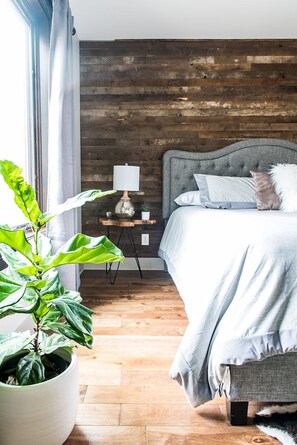 6 habitaciones, tabla de planchar con plancha y wifi gratis 