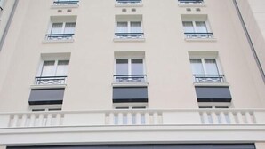 Exterior detail - Ibis Styles Puteaux Paris La Defense (Puteaux)