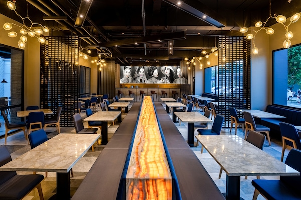 Daily cooked-to-order breakfast (IDR 108000 per person)