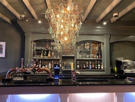 Bar (en la propiedad)
