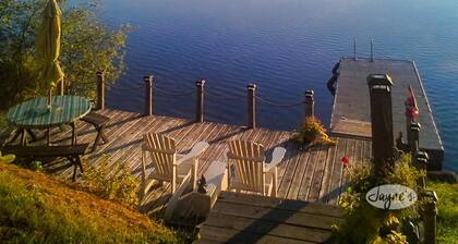4 bedroom, 4 bath, Quiet Butterfly Lake! Port Carling! Cozy & Spacious!