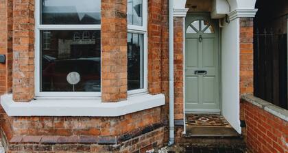 Entire House with Parking in Rugby