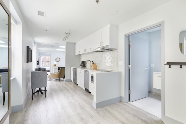 One-Bedroom Apartment (Self Check-in with Virtual Front Desk) | Living area | 42-inch flat-screen TV with digital channels, TV