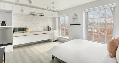 The King Street House by Kasa