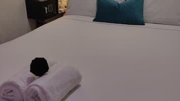 1 bedroom, in-room safe, desk, iron/ironing board