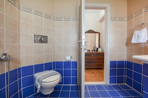 Deluxe-Villa | Badezimmer | Handtücher