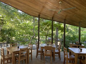 Outdoor dining - Villa Kawai at Villas Kalei Private Boutique Hotel in Playa Grande Guanacaste CR (Playa Grande)