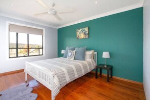 Casa básica, 4 habitaciones | 4 dormitorios y ropa de cama de alta calidad