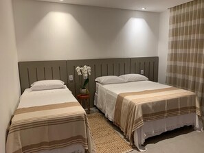 3 chambres, fer et planche à repasser, Wi-Fi gratuit, draps fournis