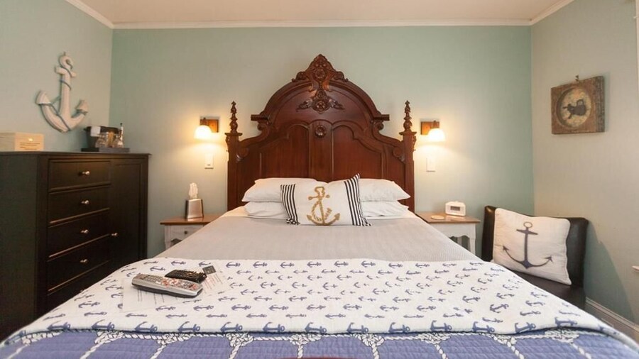 Hemingway House Bed and Breakfast
