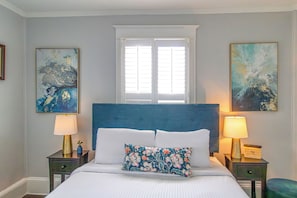 Standard Room, 1 Queen Bed, Balcony | Premium bedding, blackout drapes, soundproofing, iron/ironing board - Hemingway House Boutique Hotel (St. Augustine)