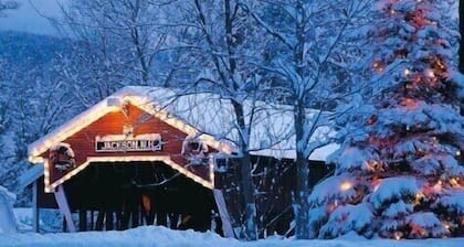 Luxury Condo at the Base of Historic Cranmore Mountain...Let the memories begin