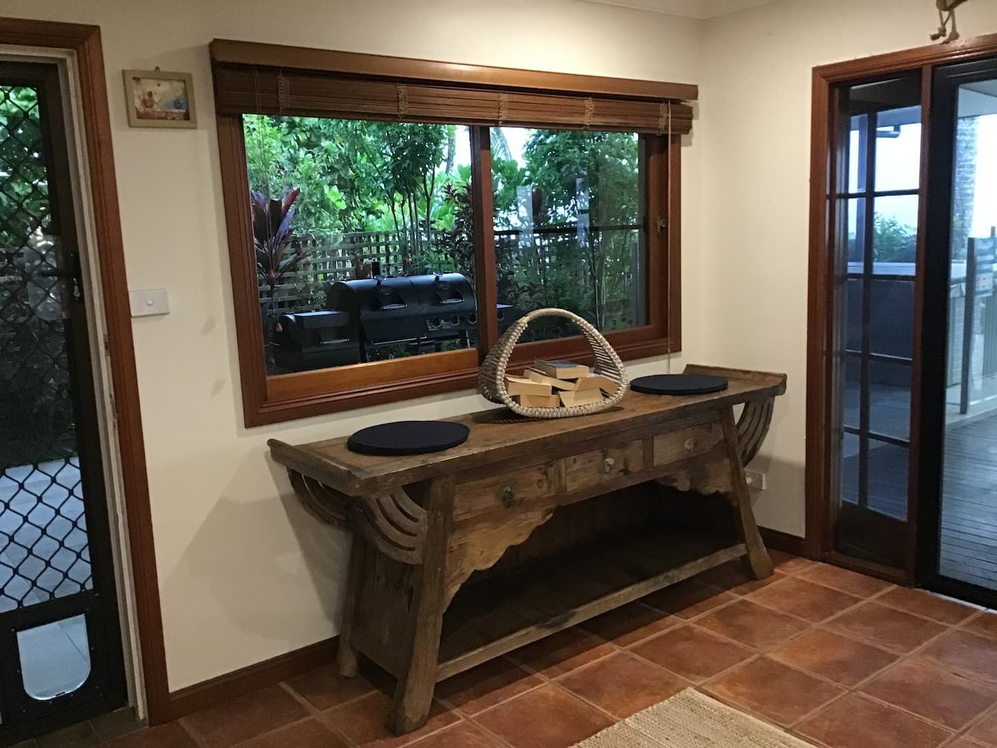  Bella Ohana Ocean views over the coral sea relax in the spa on sunset — image 6