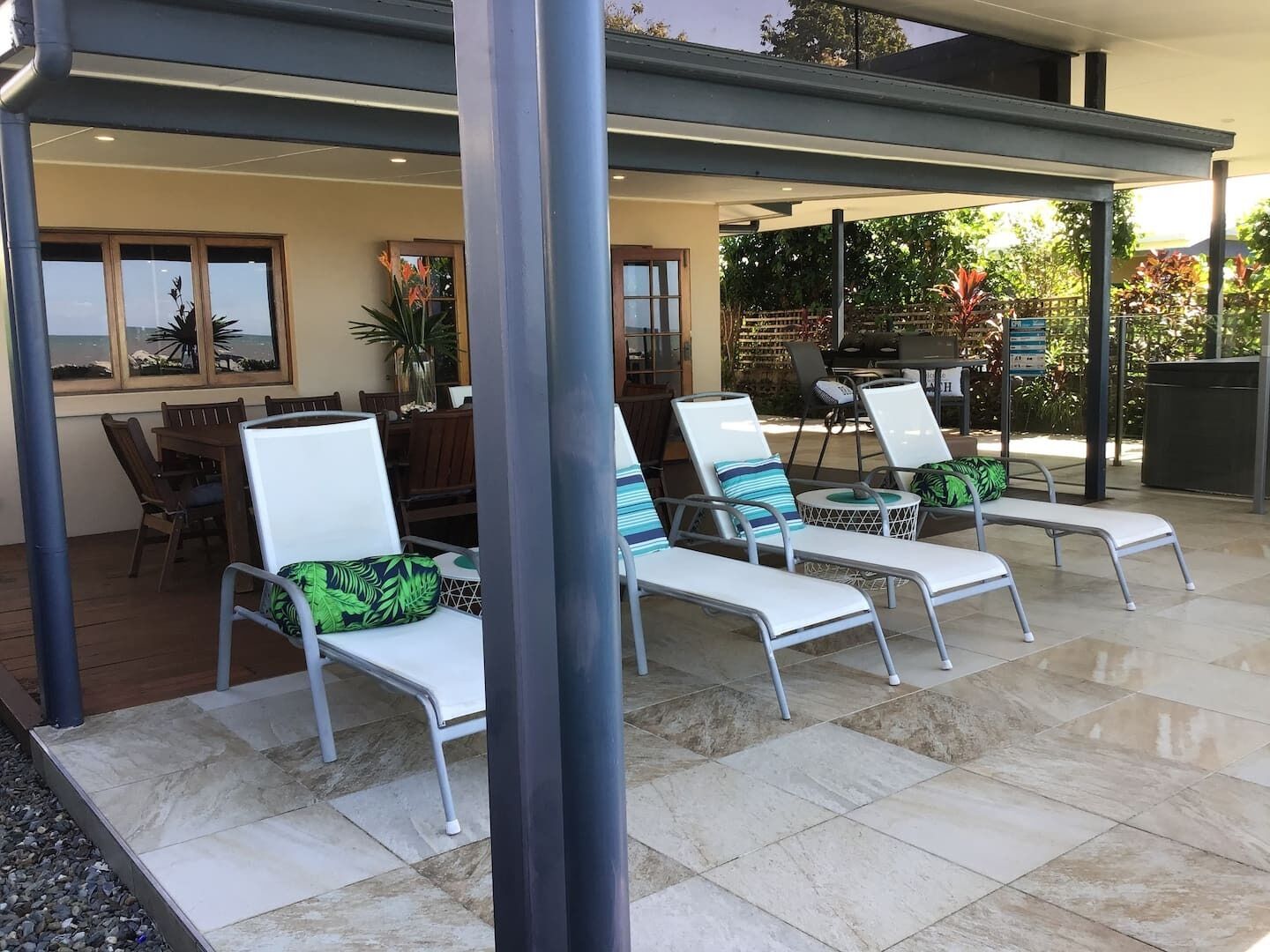  Bella Ohana Ocean views over the coral sea relax in the spa on sunset — image 18