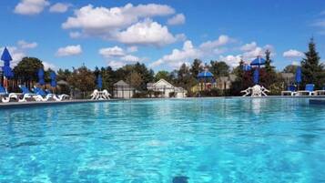 Piscine extérieure