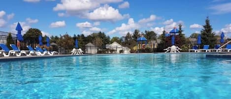 Piscine extérieure