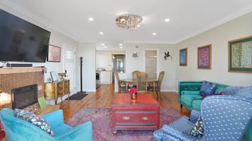 Smart-TV, Stereoanlage