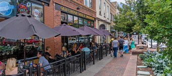 Golden White House - 1 Block to Downtown Golden & Across the Street from Mines