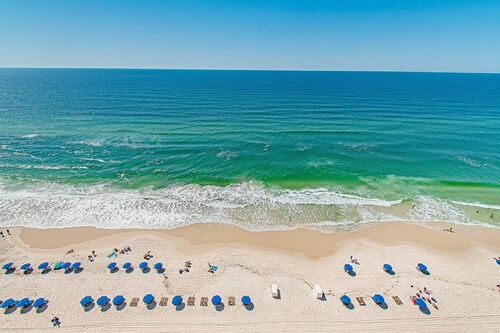Penthouse with Bunk Room