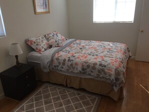 3 soverom, strykejern/-brett, wi-fi (inkludert) og sengetøy