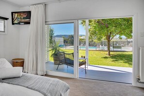 6 bedrooms, premium bedding, laptop workspace, iron/ironing board