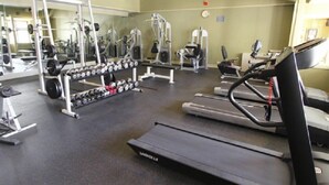 Condo (PB Mar 19th-21st, 2Jen, Lincoln) | Fitness facility - PB Mar 19th-21st, 2jen, Lincoln (Lincoln)