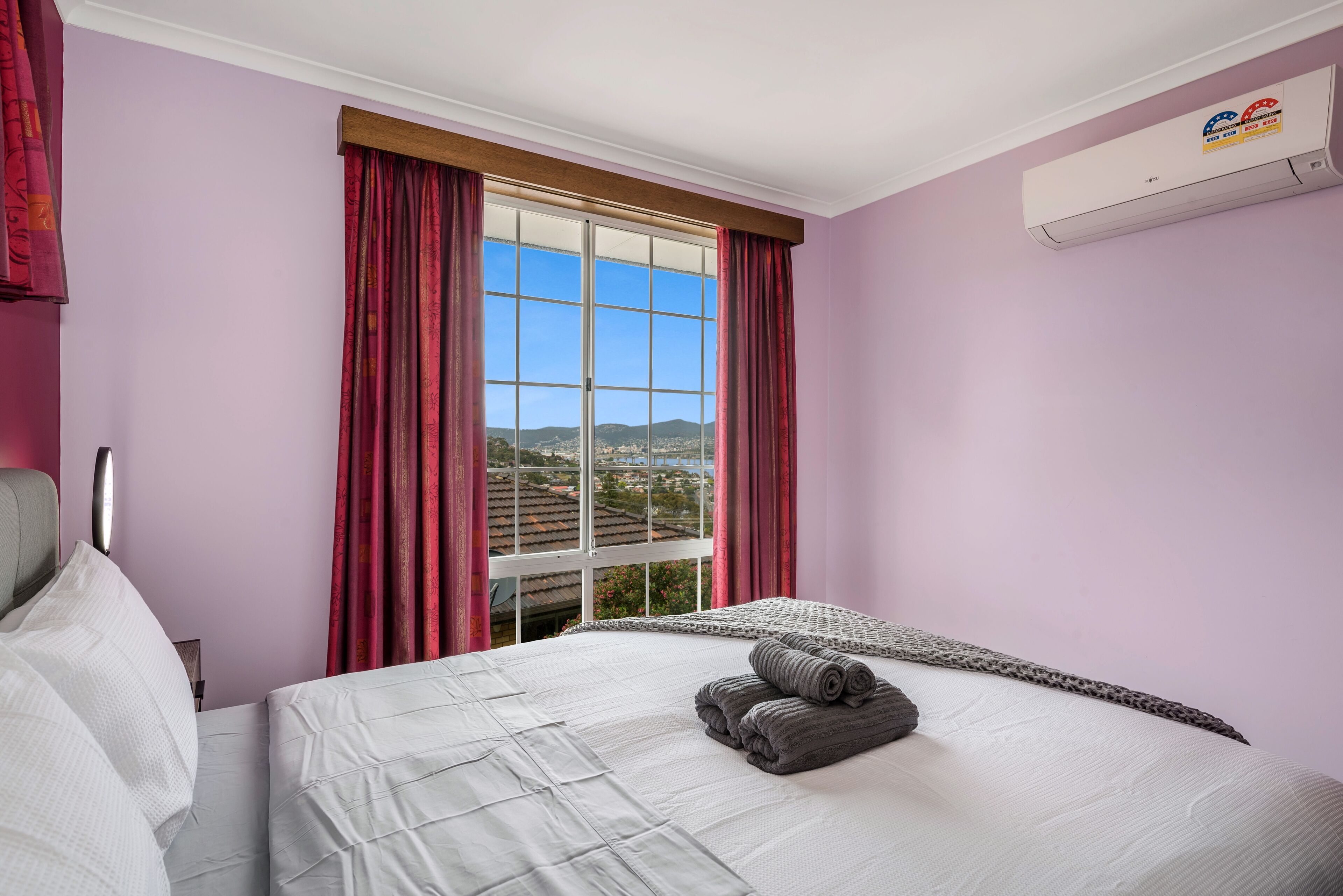 Water/Bridge view; FAMILY is what this house is all about; 10 mins drive to city — image 25