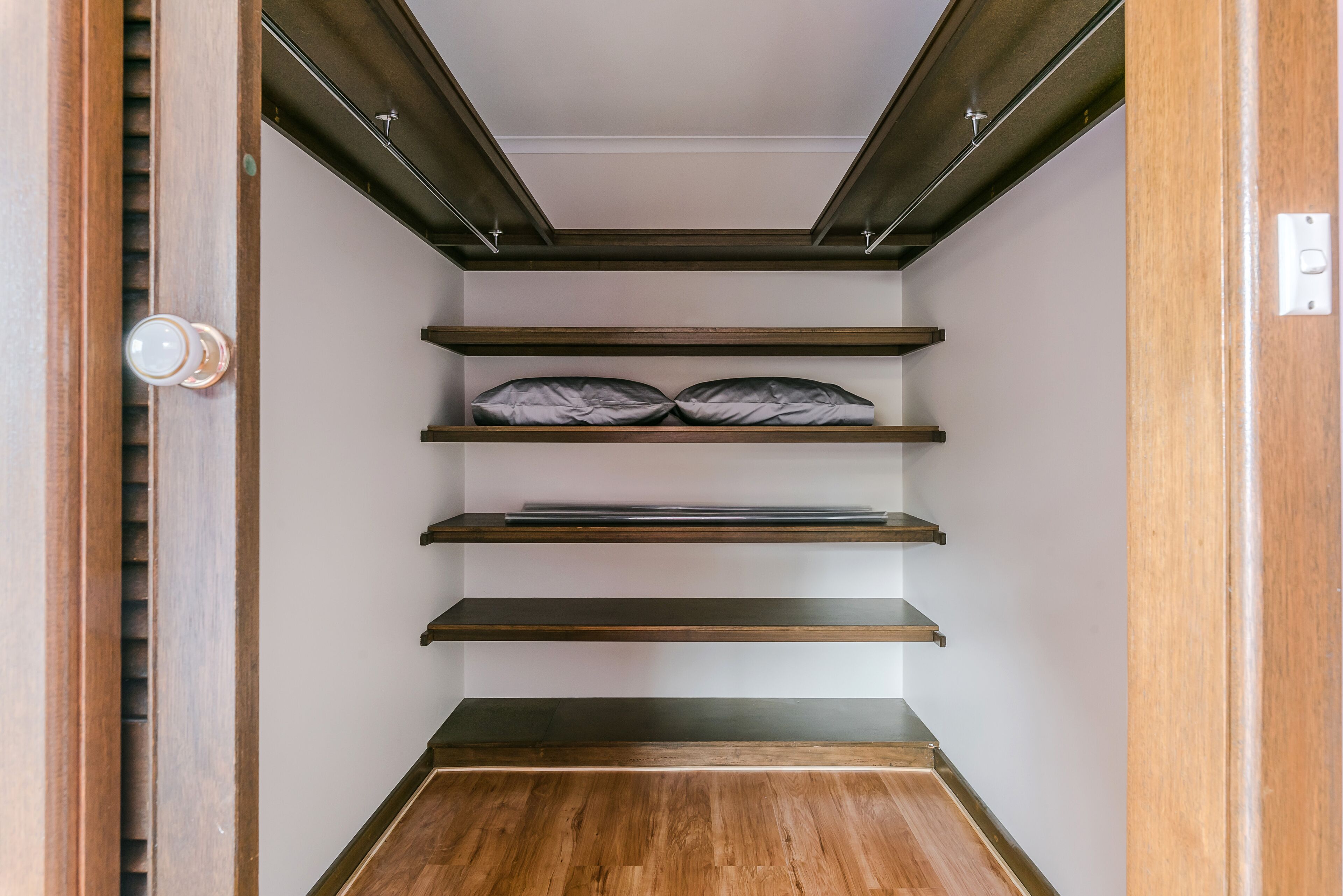 Water/Bridge view; FAMILY is what this house is all about; 10 mins drive to city — image 30