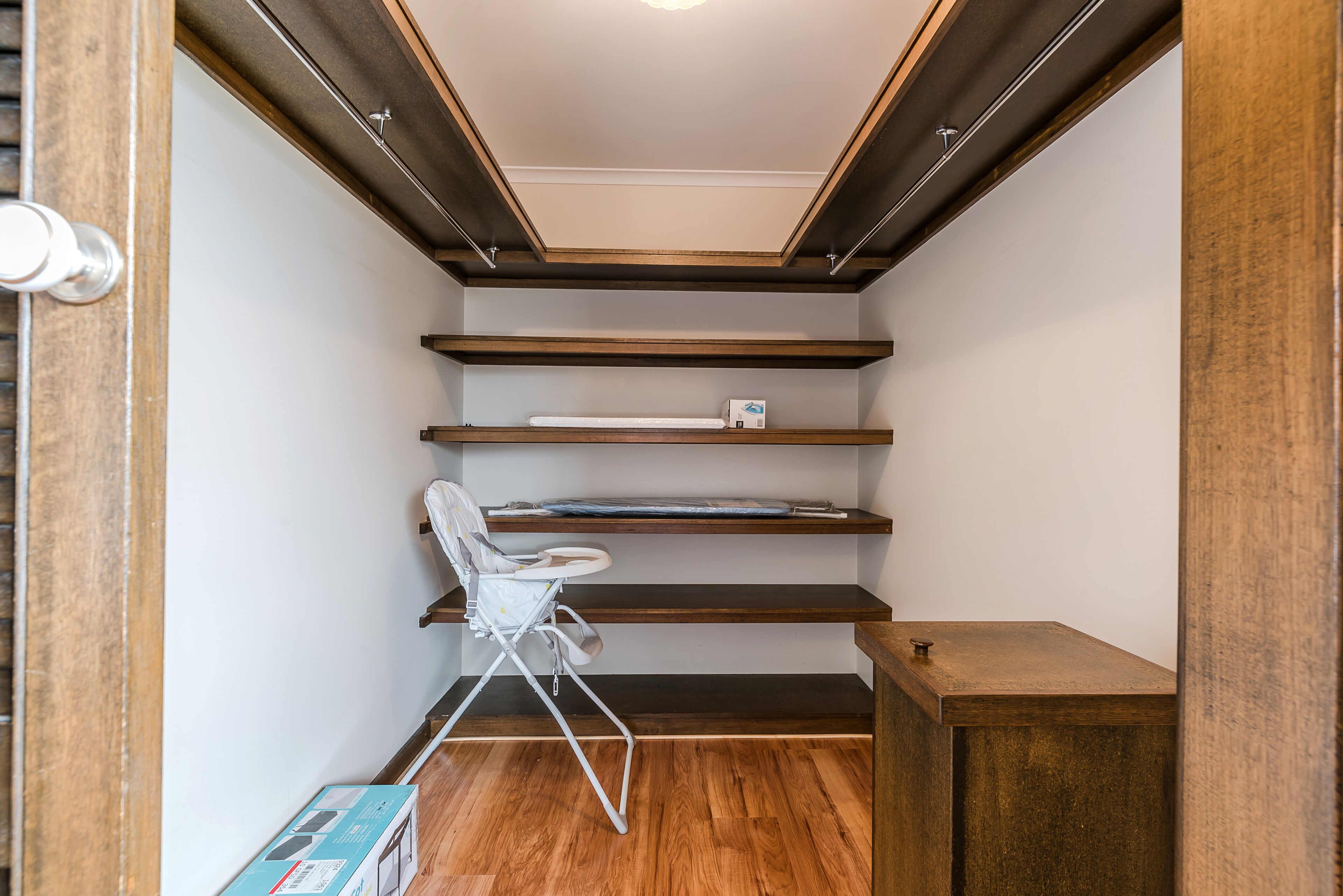 Water/Bridge view; FAMILY is what this house is all about; 10 mins drive to city — image 7