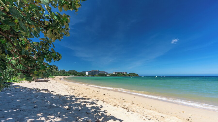 Odysis Onna Resort Hotel