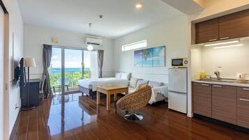 Family Triple Room, Non Smoking, Ocean View | Individually decorated, individually furnished, desk, free WiFi