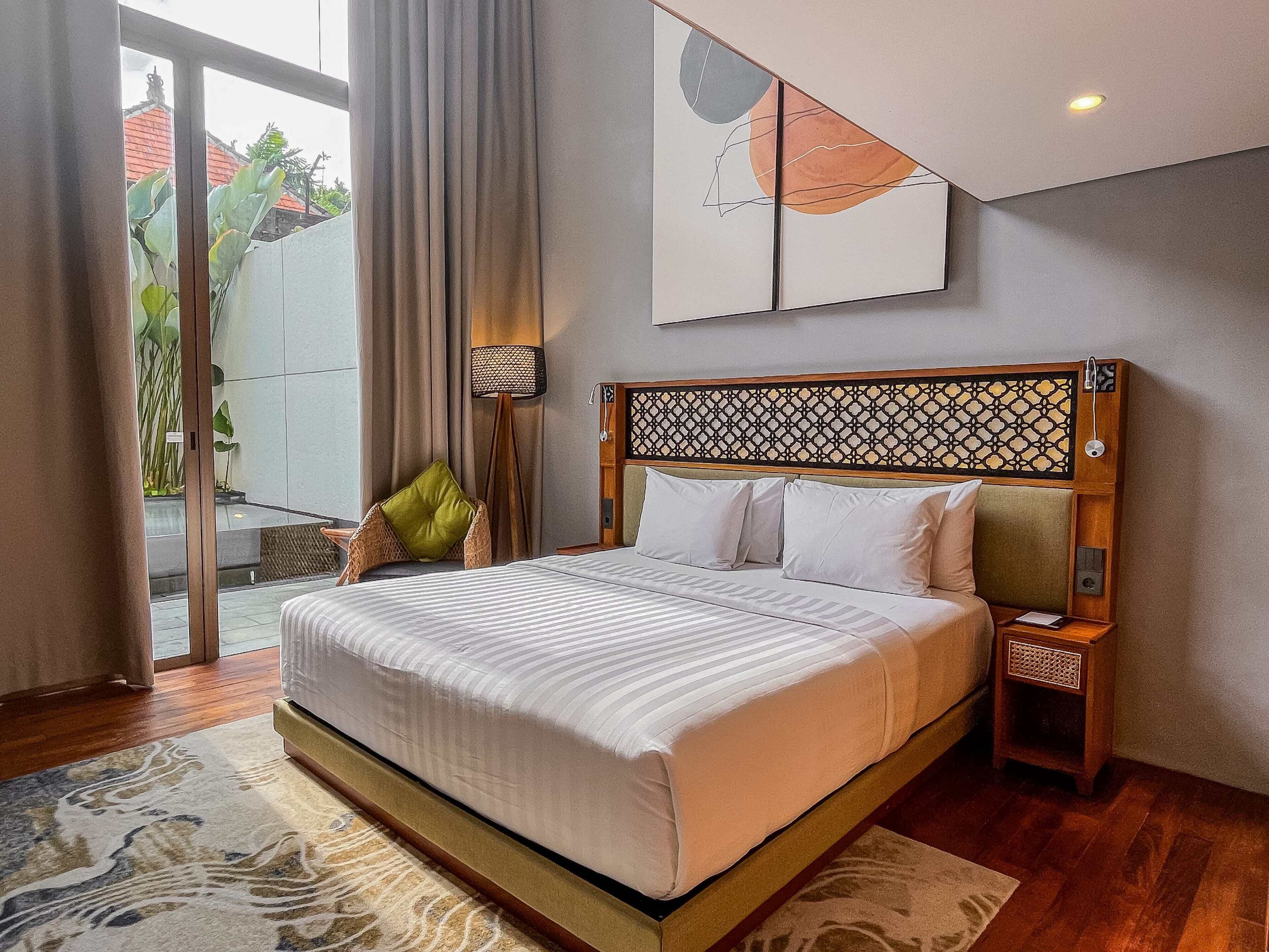 2 Bedrooms Suite with Private Pool | Minibar, in-room safe, desk, blackout curtains