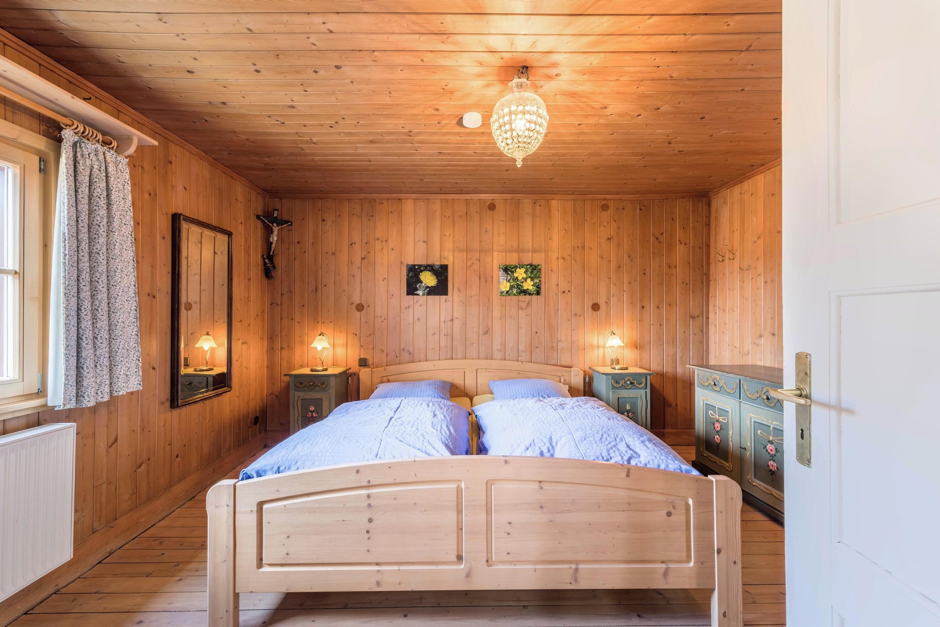 4 Schlafzimmer, Bügeleisen/Bügelbrett, kostenloses WLAN, Bettwäsche