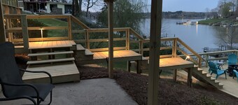 Heavenly Harbor - Lake Life at its Best!