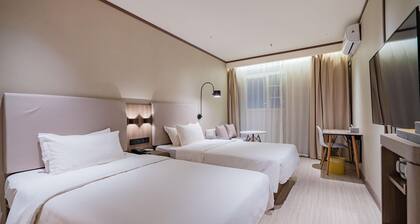 Hanting Hotel(shangrao Central Square,zhongshan Rd