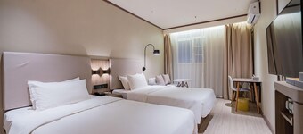 Hanting Hotel(shangrao Central Square,zhongshan Rd