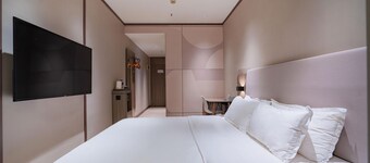 Hanting Hotel(shangrao Central Square,zhongshan Rd