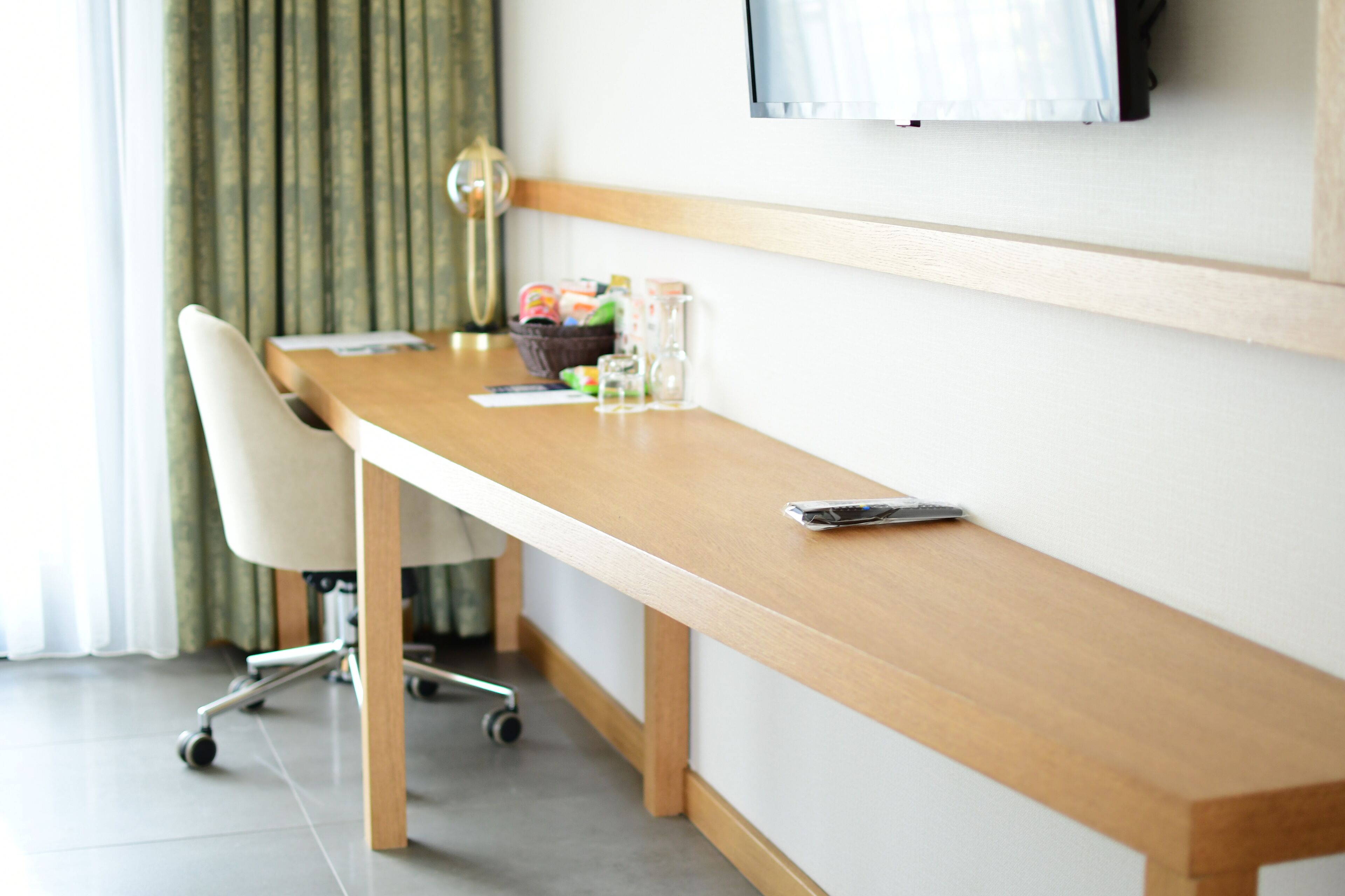 superior room | 1 bedroom, hypo-allergenic bedding, minibar, in-room safe