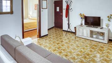 2 Schlafzimmer, Bügeleisen/Bügelbrett, Reisekinderbett, kostenloses WLAN