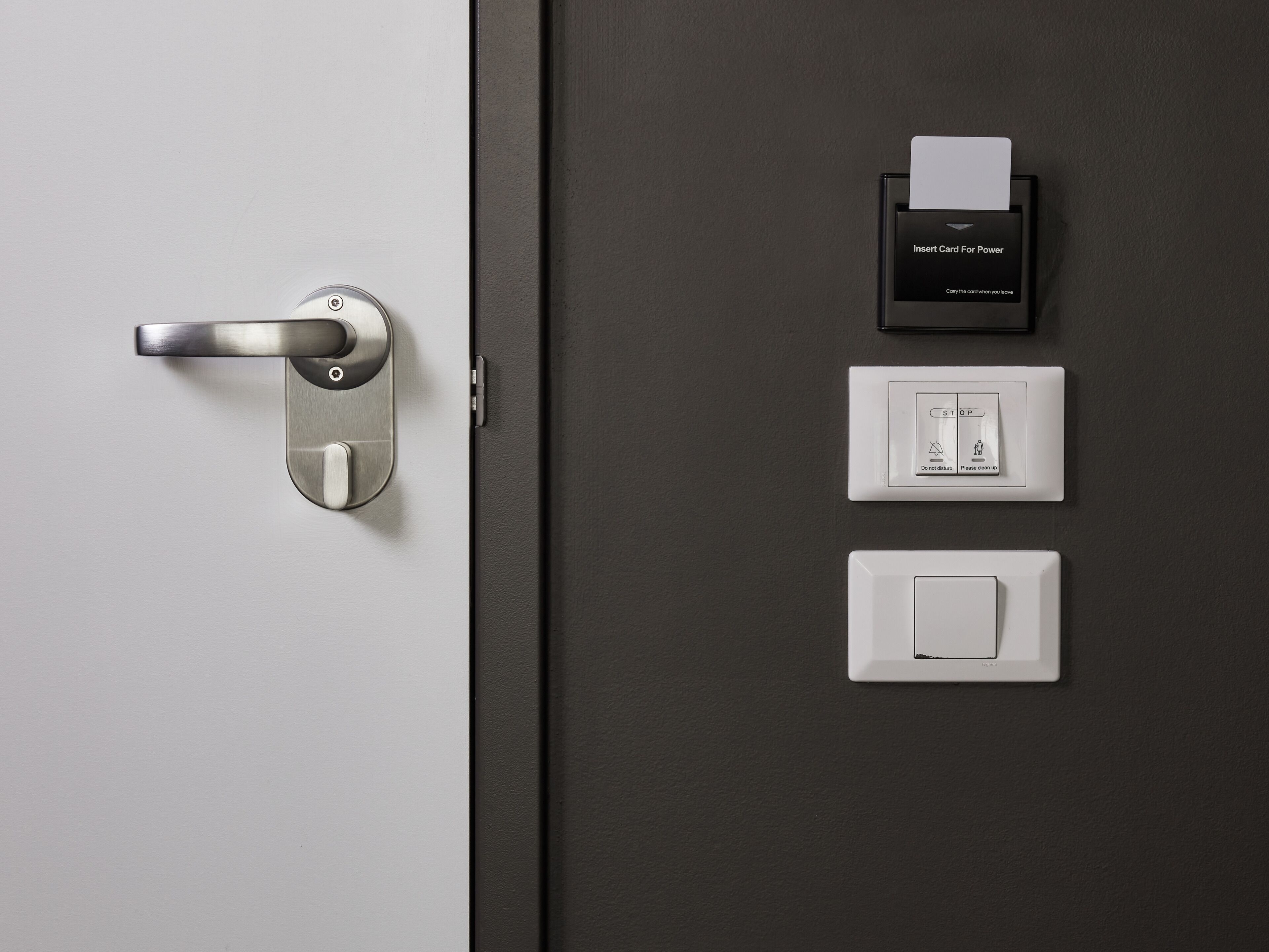 accessible king room | 1 bedroom, premium bedding, pillow-top beds, in-room safe