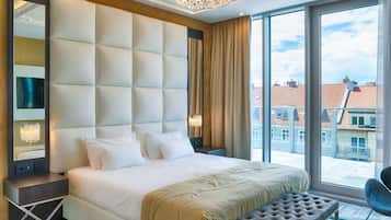 Appartement | 1 chambre, coffres-forts dans les chambres, bureau