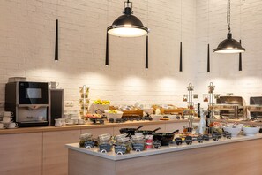 Daily buffet breakfast for a fee - Grand Focus Hotel Szczecin (Szczecin)