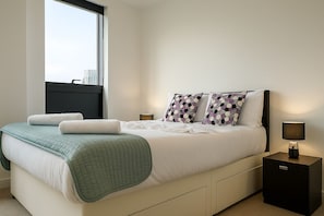 2 bedrooms, in-room safe, iron/ironing board, cots/infant beds