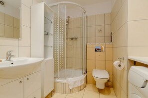 Bathroom - ShortStayPoland Św. Wincentego B7 (Warsaw)