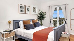 3 habitaciones, tabla de planchar con plancha y wifi gratis 