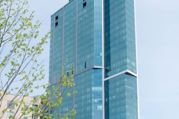 المنشأة من الخارج