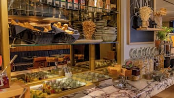 Daily buffet breakfast (EUR 16 per person)