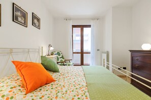 1 bedroom, WiFi - Casa Selleri x4 con Terrazzo! 100m da Villa Reale! (Lecce)