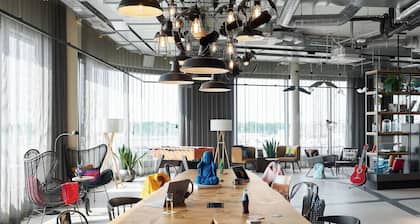 Moxy Cologne-Bonn Airport
