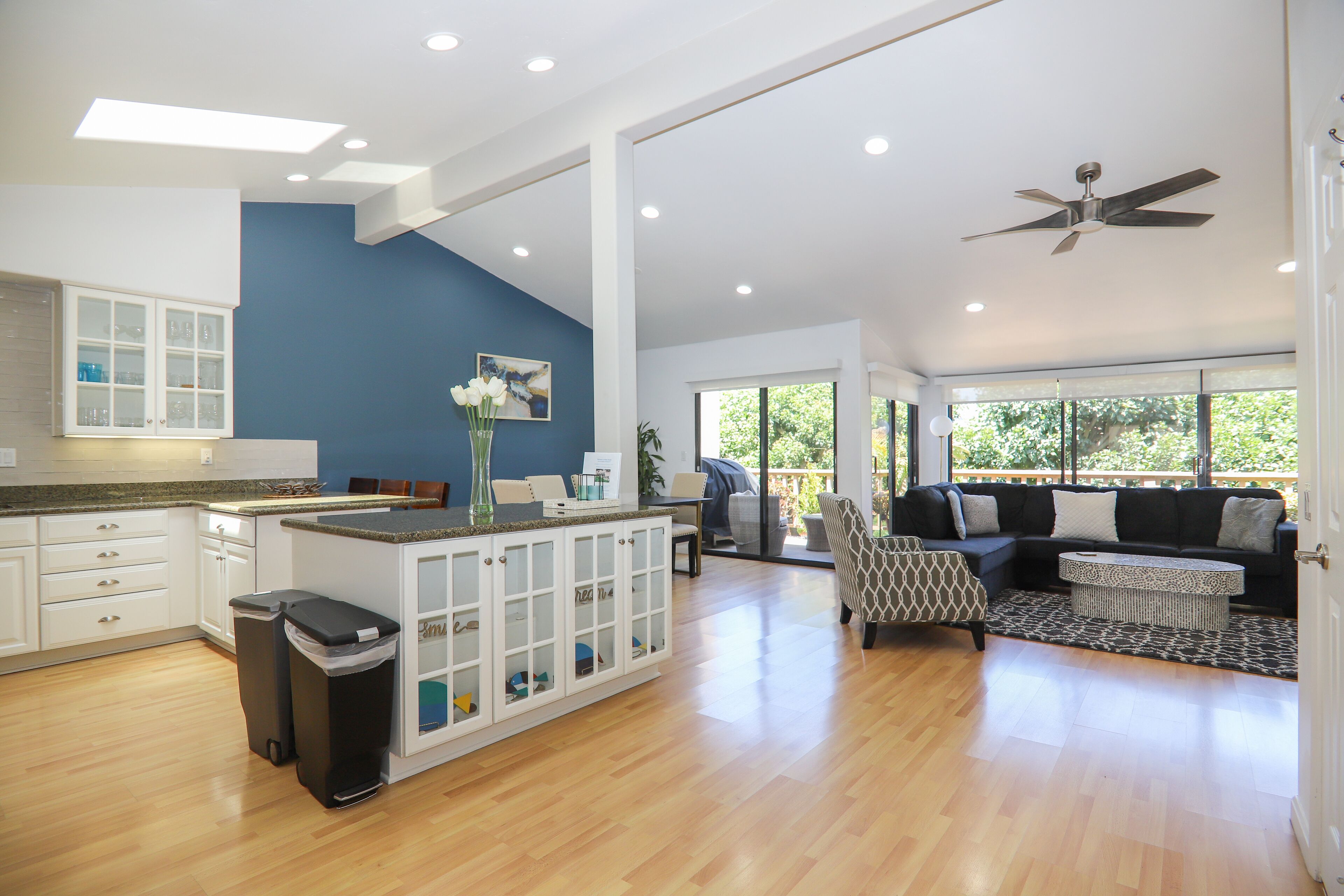 Saltwater Soul Grandstand Getaway- Near Beach, Pool, Restaurants, Race Track